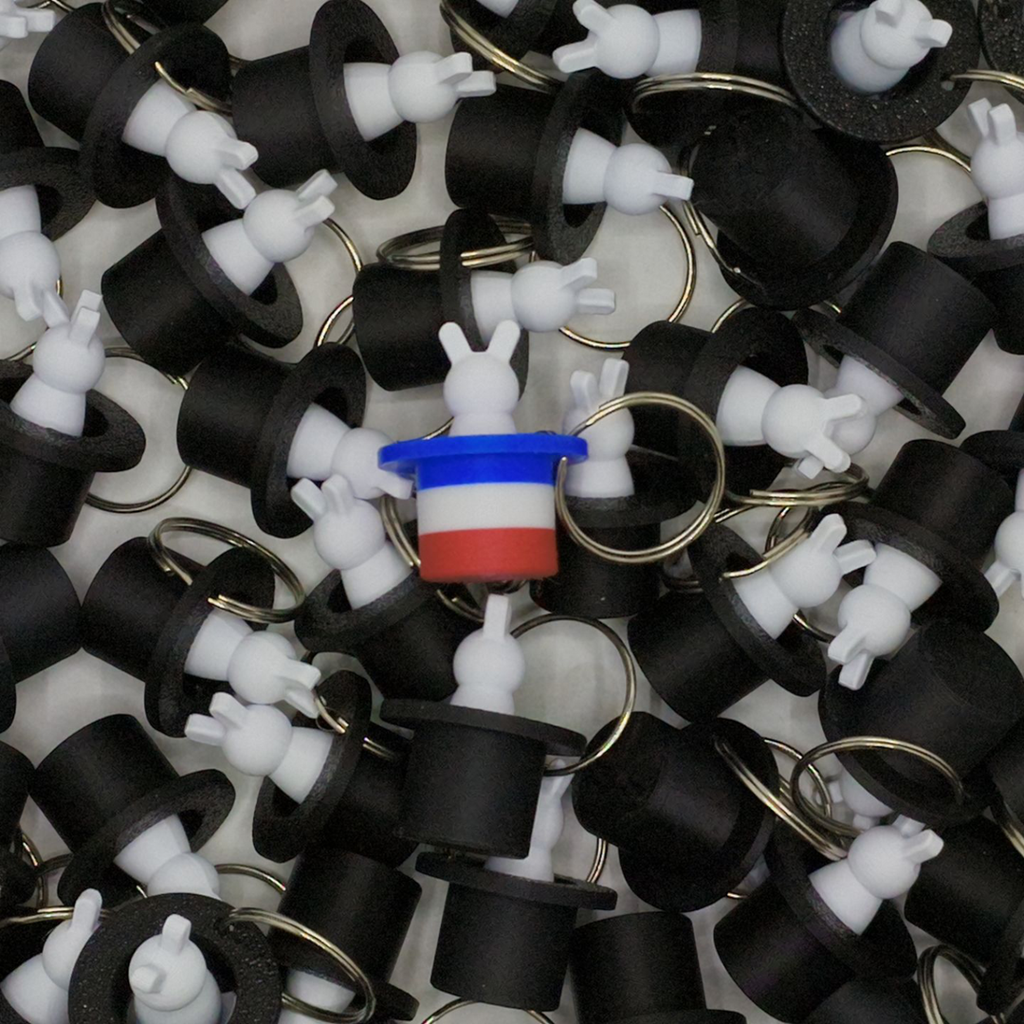 FRANCIA - Rabbit from a hat