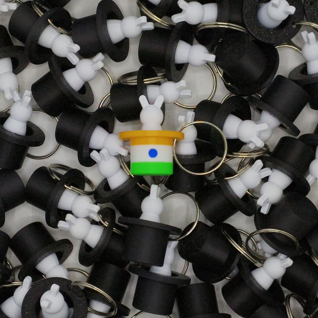 INDIA - Rabbit from a hat