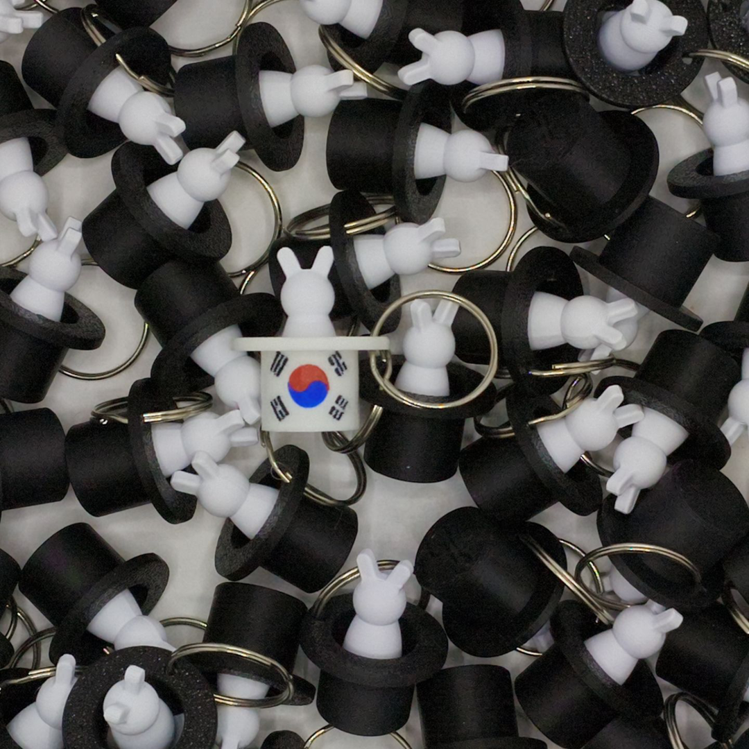 SUD KOREA - Rabbit from a hat